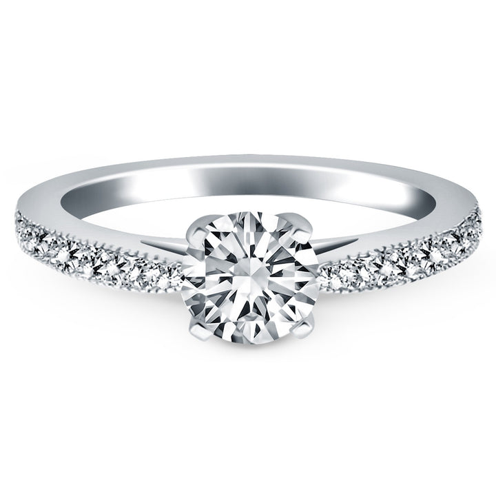 Anillo de compromiso con forma de catedral de oro blanco de 14 k con pavé de diamantes