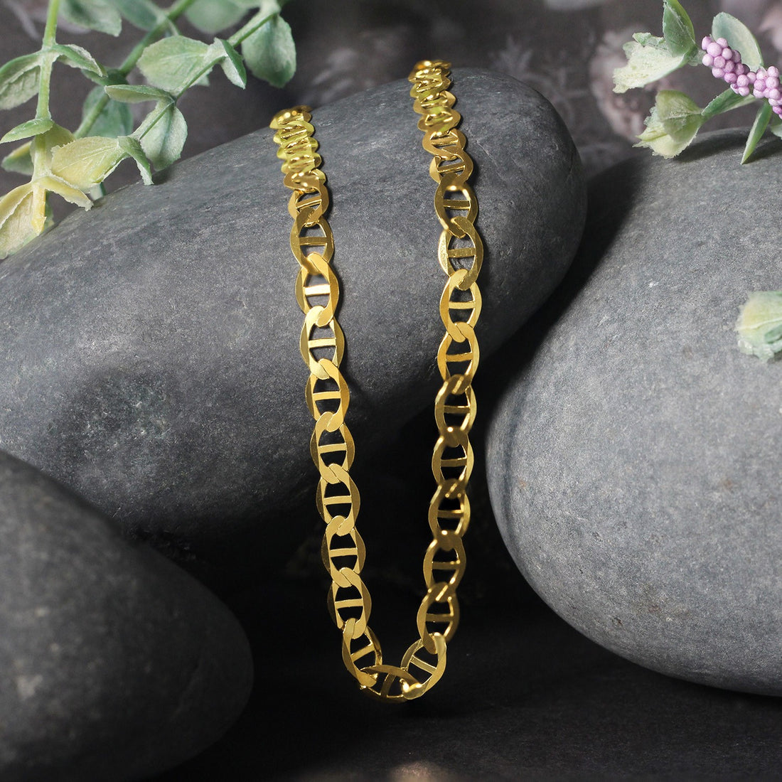 Cadena de eslabones estilo marinero de oro amarillo de 10 k (5,10 mm)