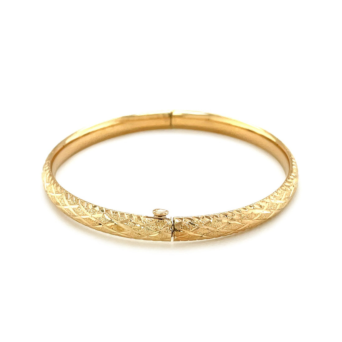 Brazalete infantil de oro amarillo de 14 k con diseño de cúpula y corte de diamante (5,50 mm)