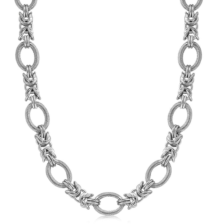 Collar de cadena ovalada texturizada y estilo nudo bañado en rodio en plata de ley