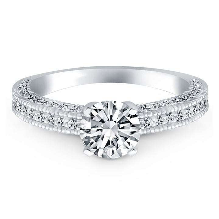 Anillo de compromiso de oro blanco de 14 k con micropavé de diamantes y milgrain