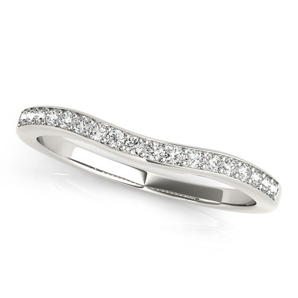 Alianza de boda de oro blanco de 14 k con diamantes curvados en canal (1/4 ct)