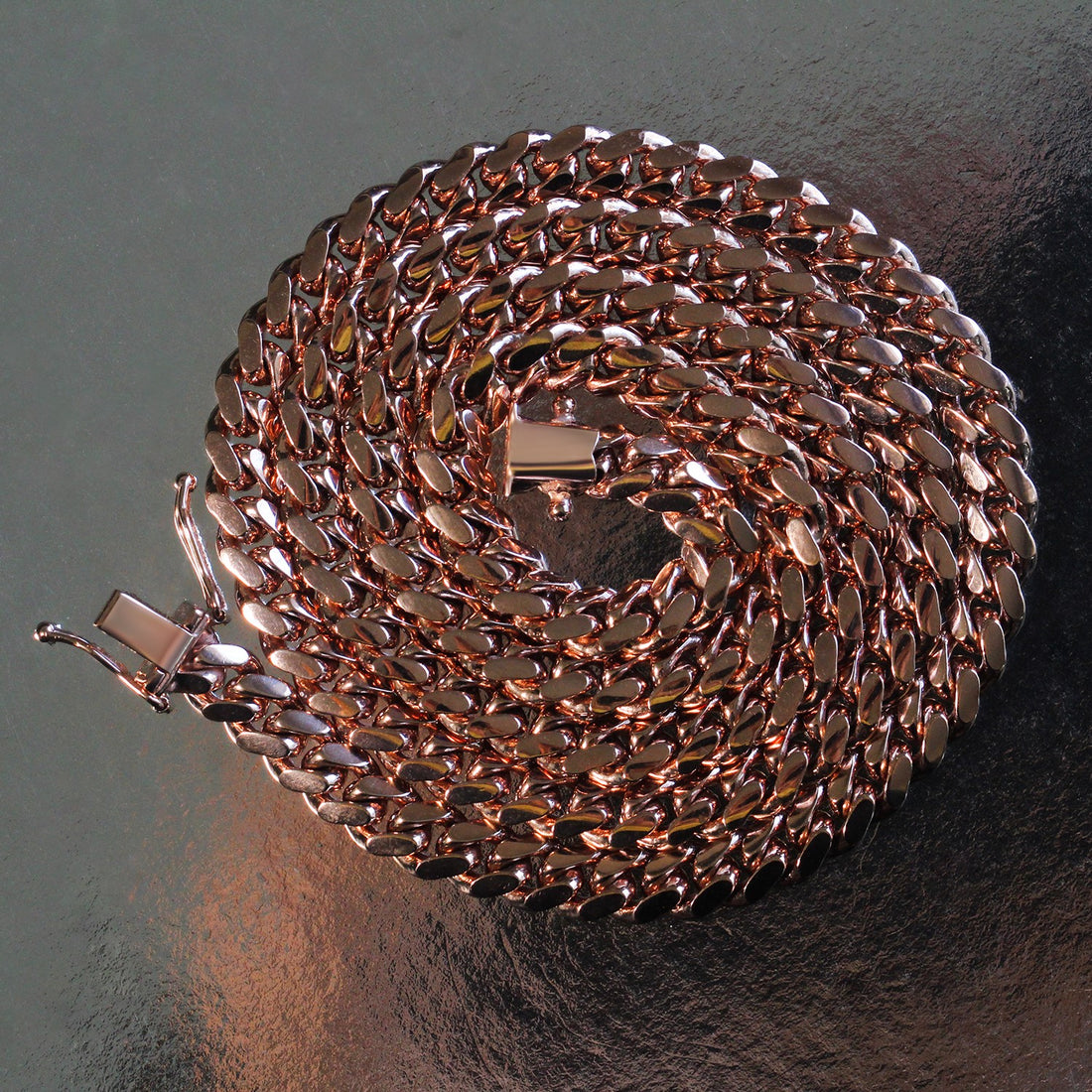 Cadena cubana sólida clásica de Miami en oro rosa de 14 k (6,10 mm)