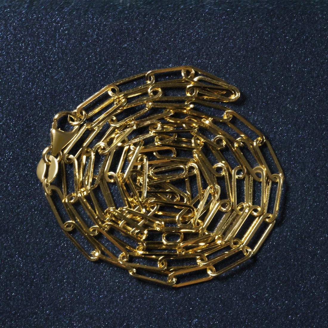 Cadena de clip de oro amarillo de 10 quilates (2,50 mm)