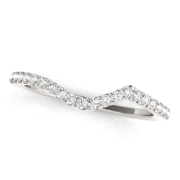 Alianza de boda moderna de oro blanco de 14 k con diamantes curvos (1/6 ct)