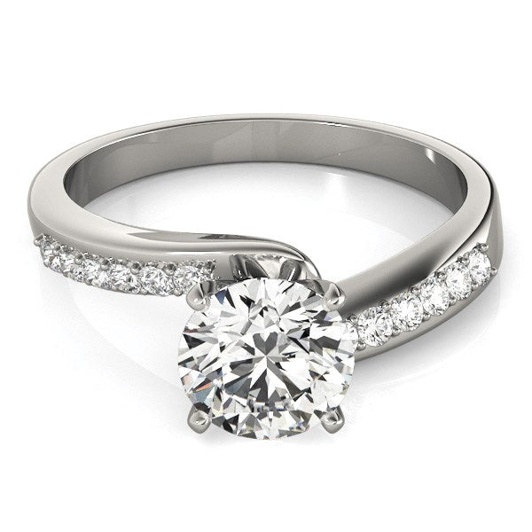Anillo de compromiso de oro blanco de 14 k con diamantes redondos de 1 5/8 cts.