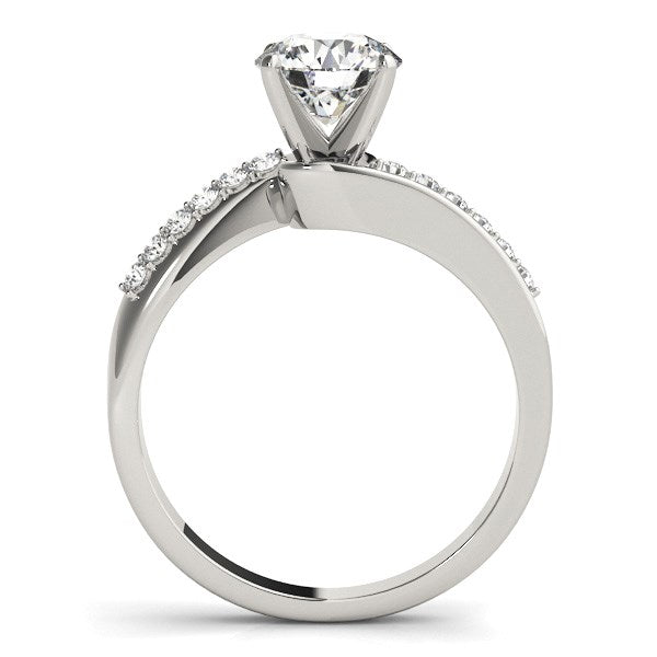 Anillo de compromiso de oro blanco de 14 k con diamantes redondos de 1 5/8 cts.
