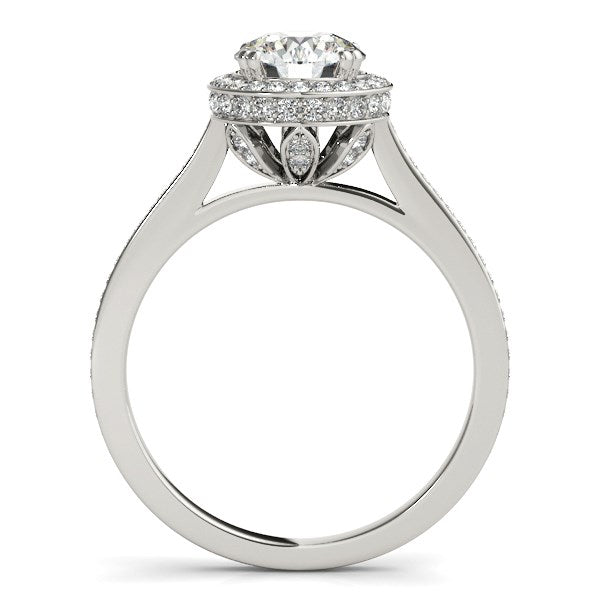 Anillo de compromiso clásico de oro blanco de 14 k con diamantes de caña fina y canal (2 cts)