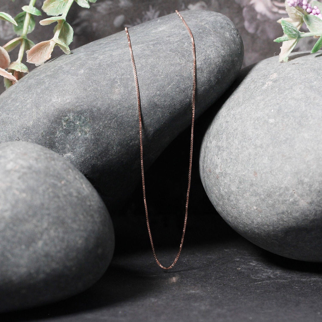 Cadena clásica de oro rosa de 14 k (0,60 mm)