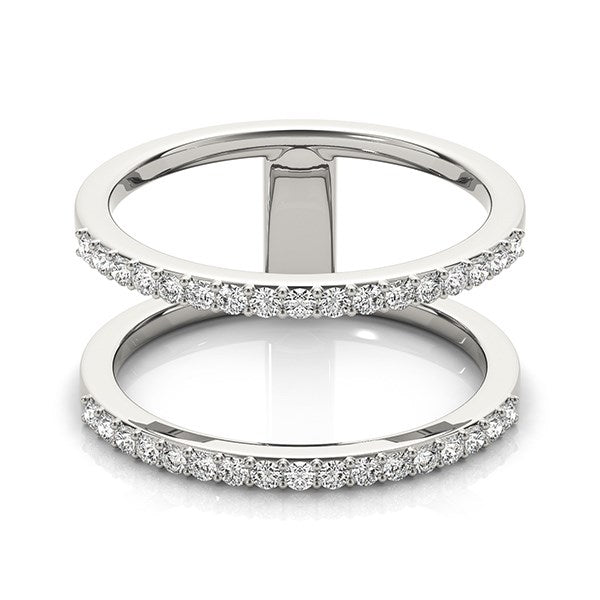 Anillo de oro blanco de 14 k con diseño de doble banda y diamantes (1/3 ct)
