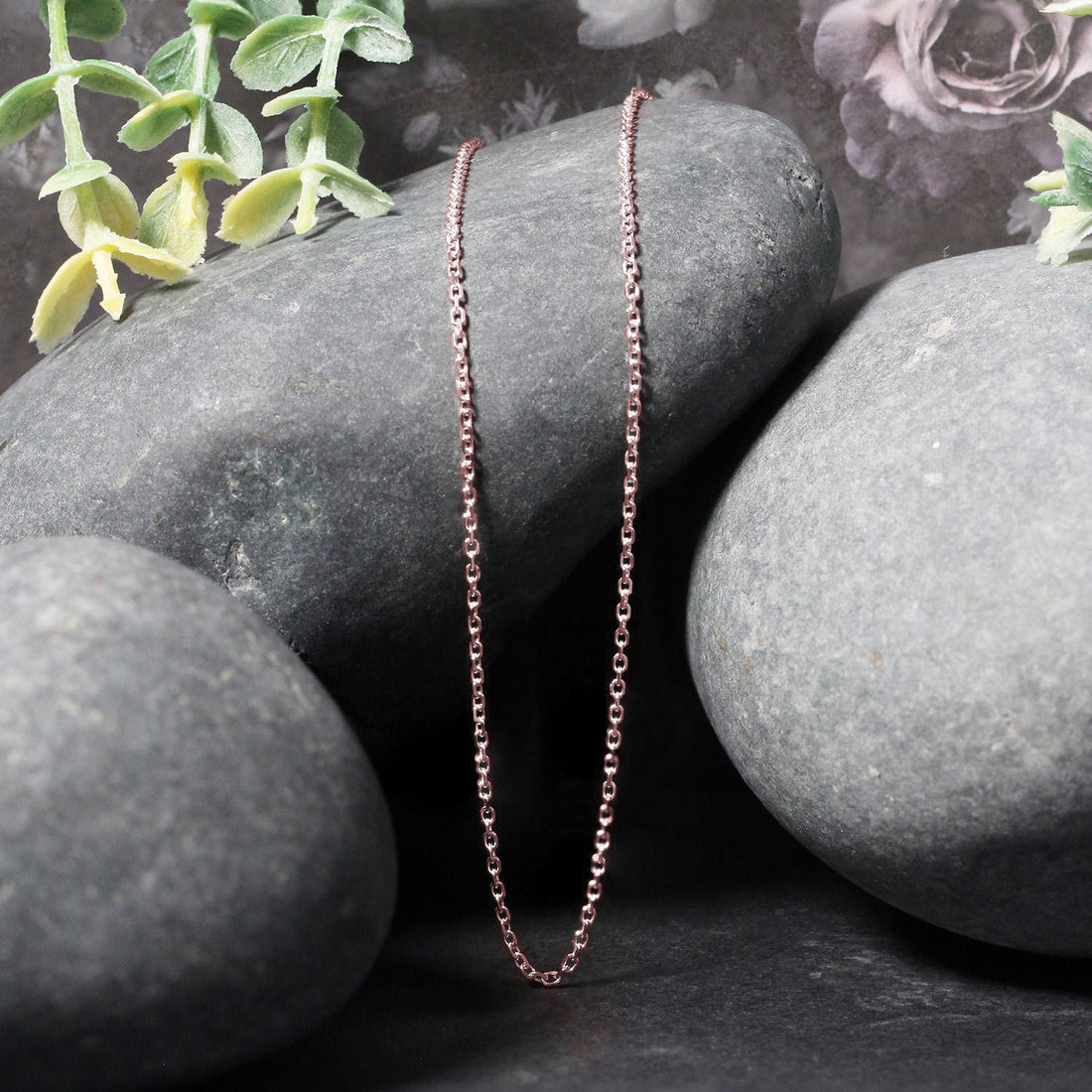 Cadena de eslabones tipo cable con corte de diamante en oro rosa de 14 k (1,30 mm)